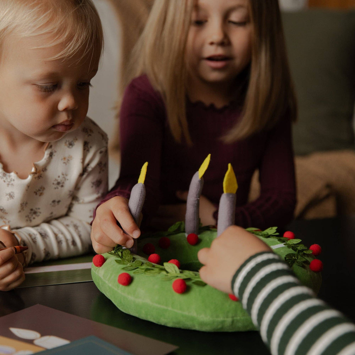 Advent Plush Candle Wreath
