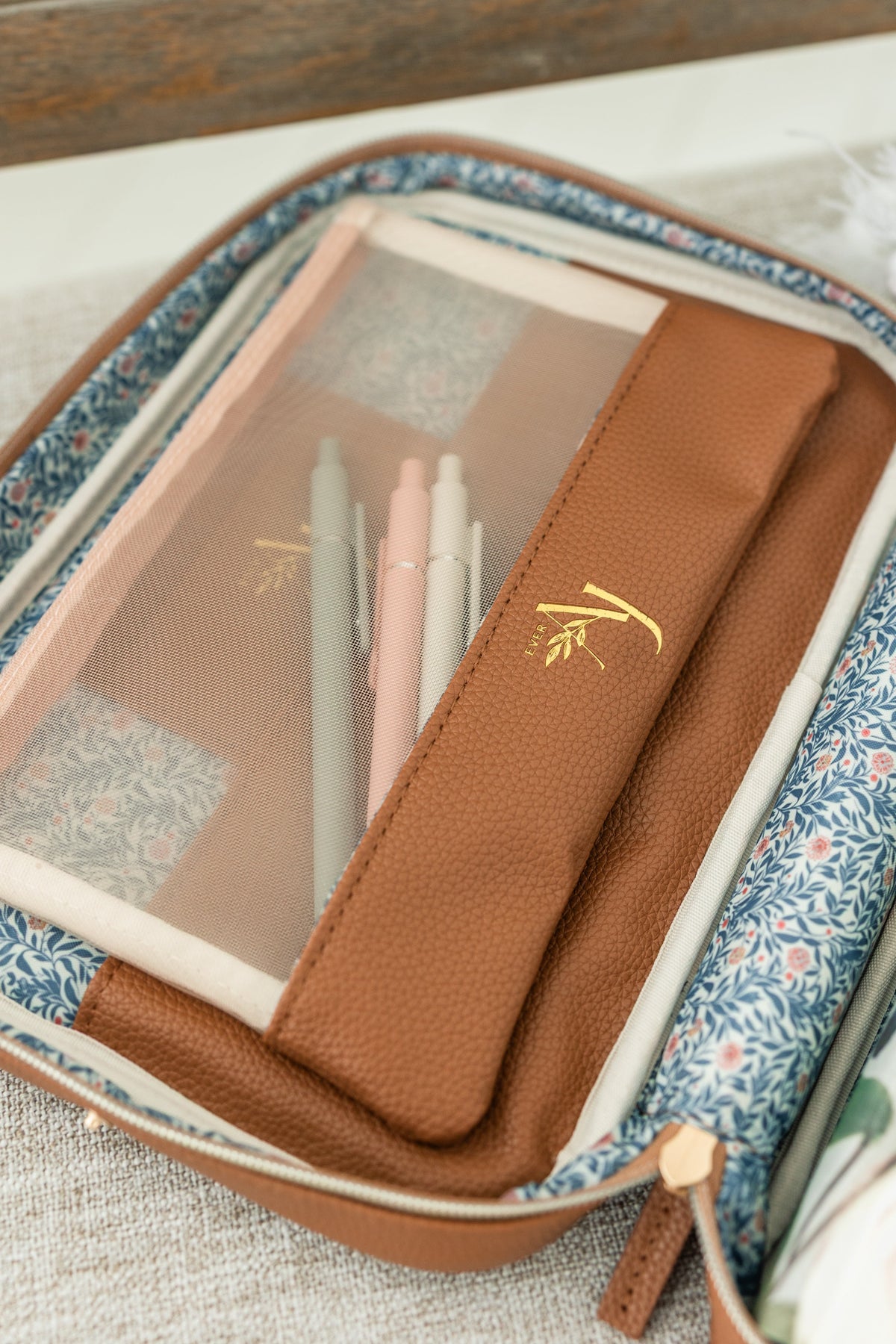 Bible Crossbody Bag (large capacity) - Almond