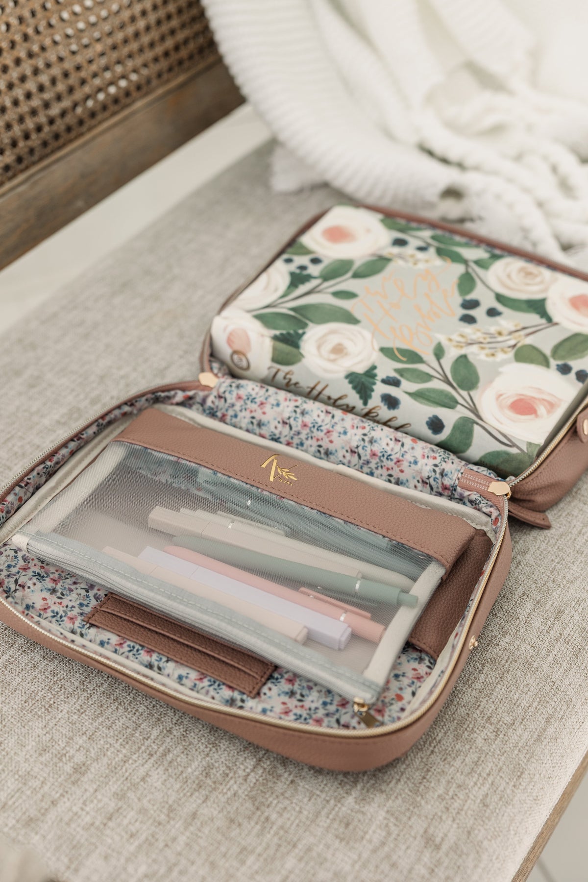 Bible Crossbody Bag (large capacity) - Taupe