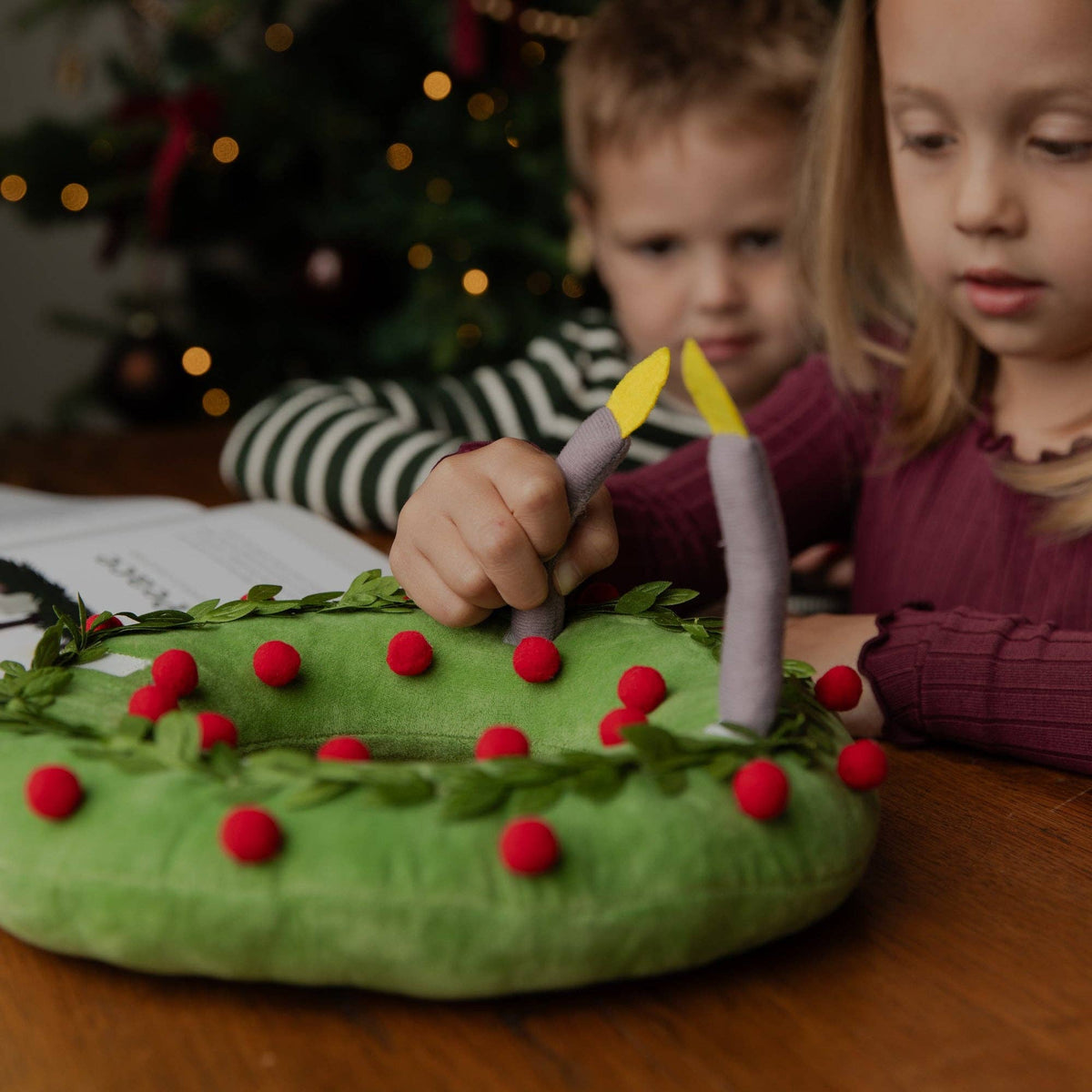 Advent Plush Candle Wreath