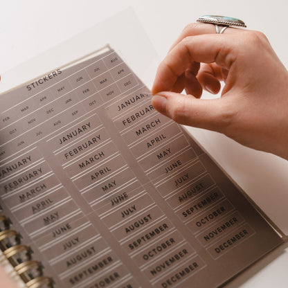 12-Month Undated Spiral Planner: Marlo