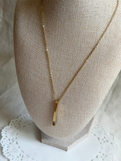 Women’s Vertical Bar Necklace - Personalization