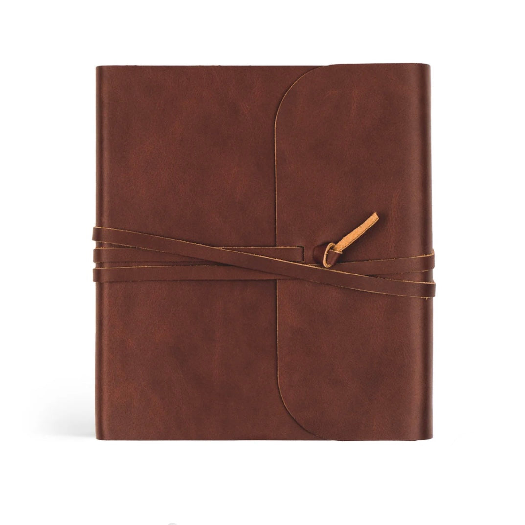 One Thing I Ask 5-Year Prayer Journal: Luxembourg (Genuine Leather)  image 0