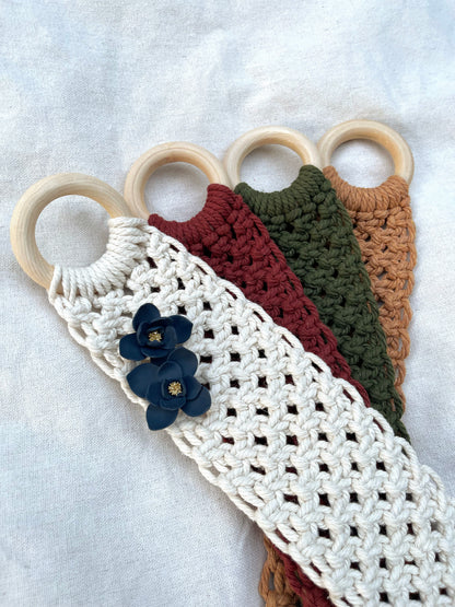 Skinny Macramé Hanging Jewelry Storage image 0